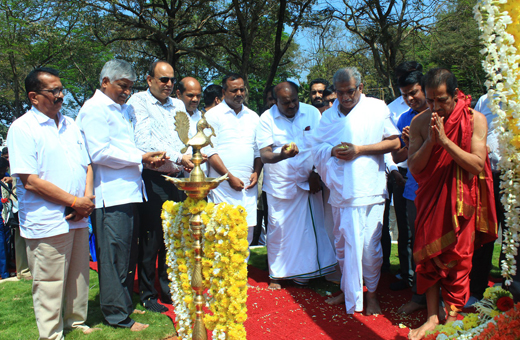Kumaraswamy at dharmasthala